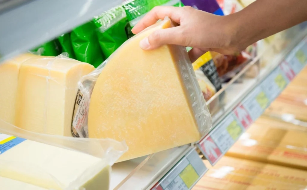 How to Store Cheese the Right Way